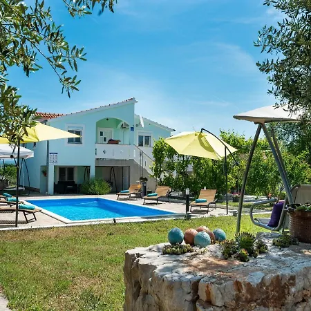 House Marina With Pool * Sukošan