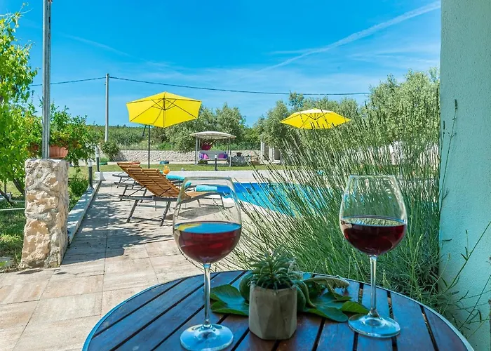 House Marina With Pool * Sukošan
