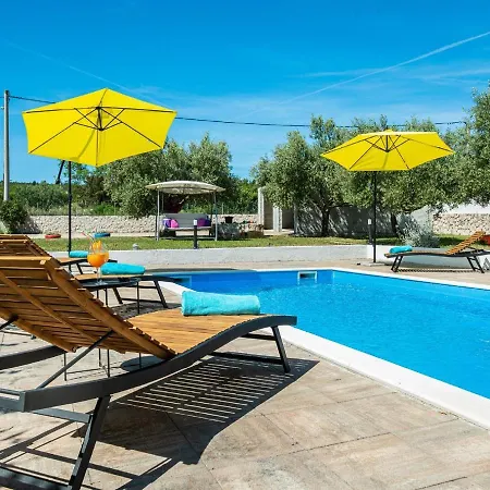 House Marina With Pool * Sukosan