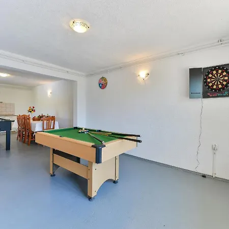 Vikendica House Marina With Pool