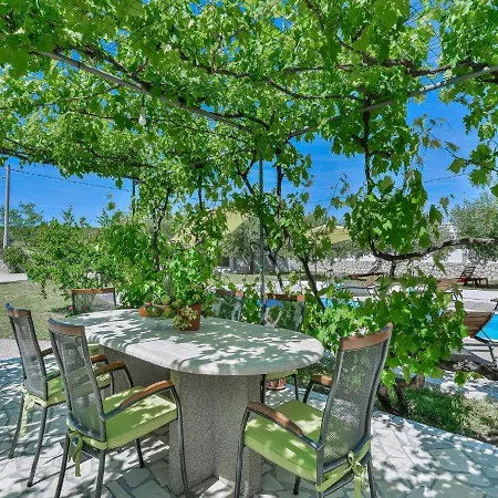 Vikendica House Marina With Pool *