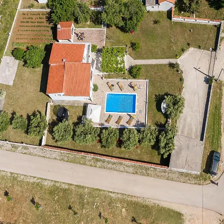 House Marina With Pool Vikendica Sukosan