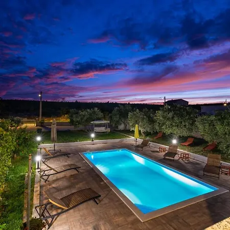 House Marina With Pool * Sukošan
