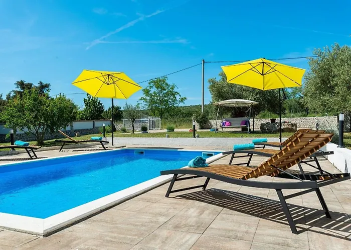 House Marina With Pool * Sukosan