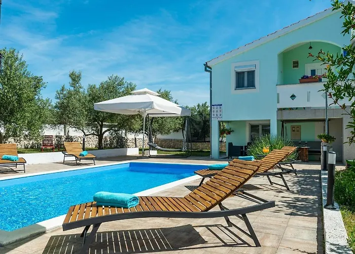 House Marina With Pool Sukosan